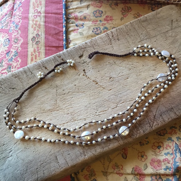 Jewelry - Freshwater pearl woven 3 strand necklace😍
